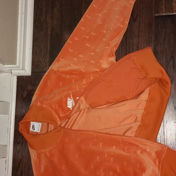 Nike air jacket - Picture 2 of 3